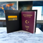 Kart Bölmeli Deri Pasaport Kılıfı - Görsel 3