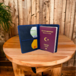 Minimalist Dikiş Detaylı Deri Pasaportluk